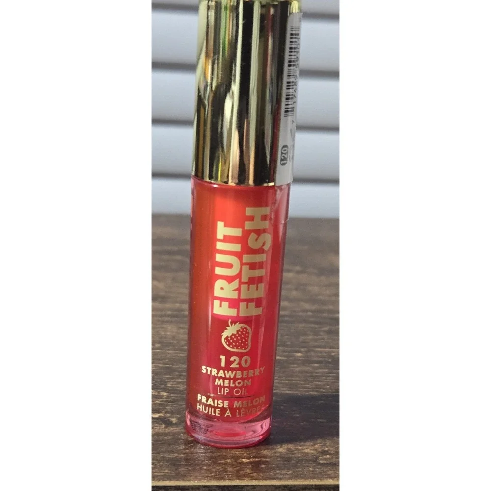 Milani‎ Fruit Fetish 120 Strawberry Melon Lip Oil .135 fl oz new in box